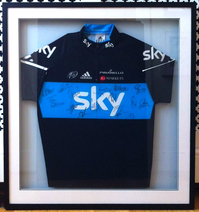 bespoke picture framing signed sports memorabilia