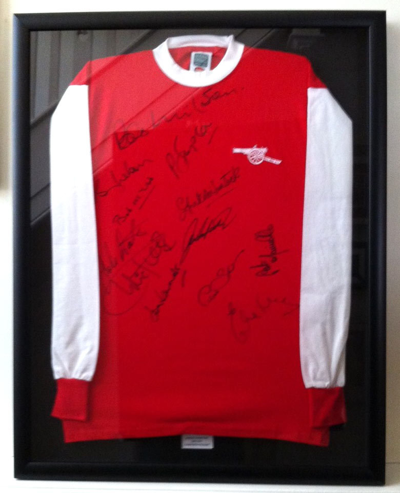 bespoke picture framing sports memorabilia signed arsenal shirt